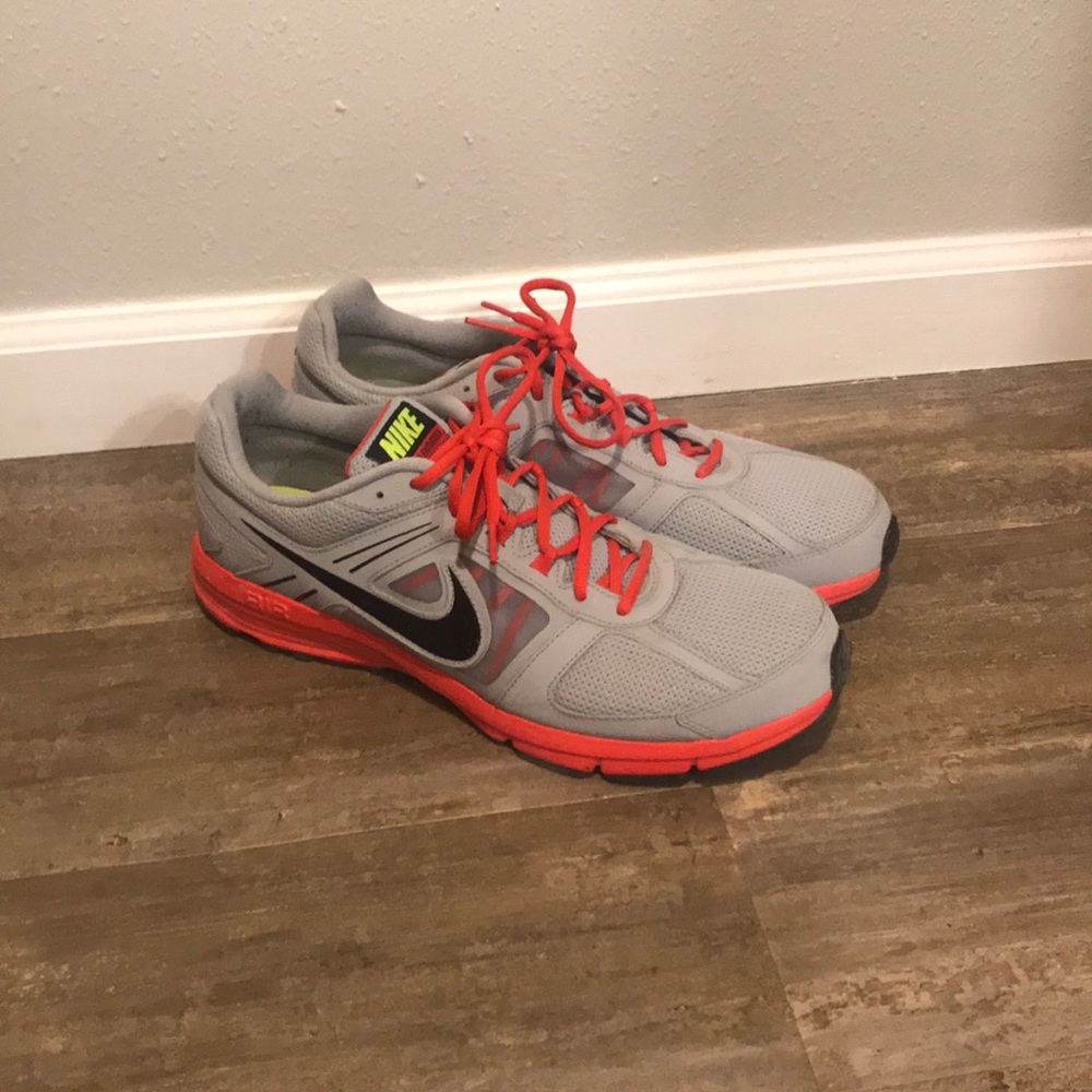 Nike men’s size 13 gray and red shoes